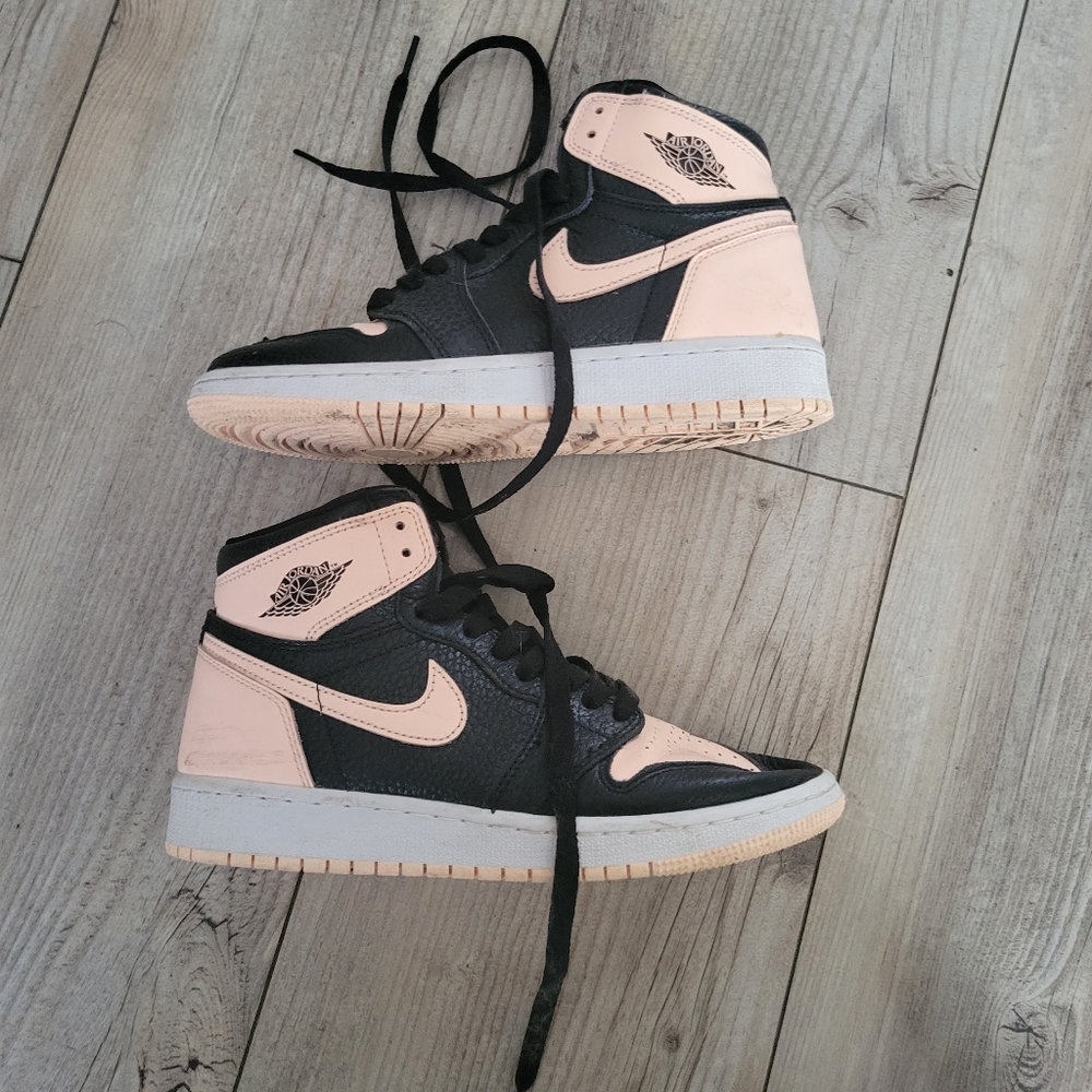 Nike Jordan 1s Air flight size 6 slightly used - Picture 2 of 4
